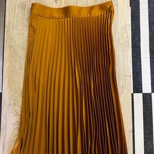 Sezane Dino Skirt in Ochre